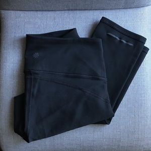 Nwot Athleta Sculptek Crop tights. Size small